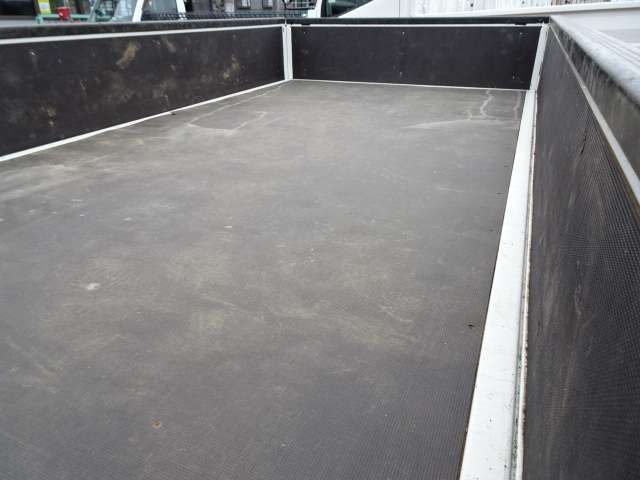 U00048303804_30_001.jpg