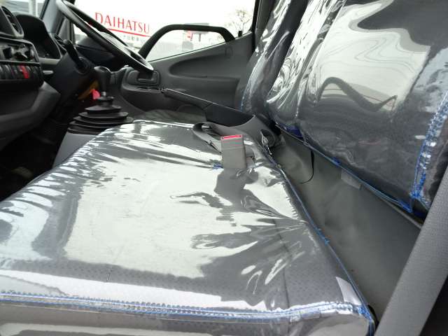U00048303804_60_001.jpg