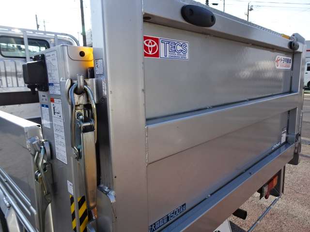 U00047759781_38_001.jpg