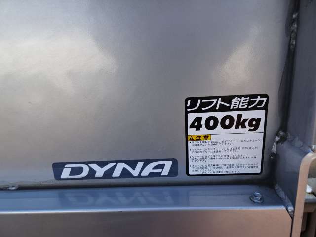 U00047759781_63_001.jpg