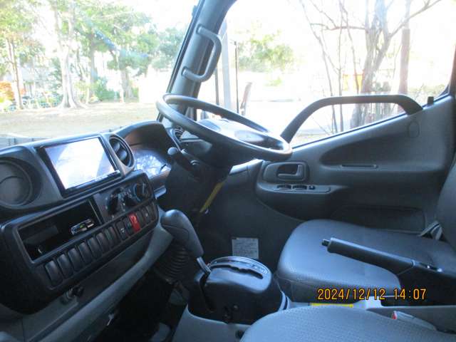U00047389815_2_001.jpg