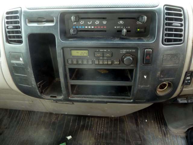 U00048307641_30_001.jpg