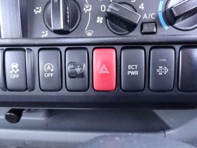 U00047668816_62_001.jpg