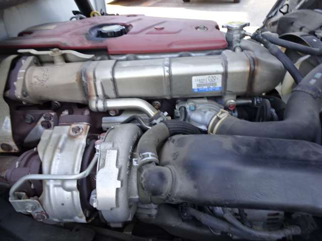 U00047668816_70_001.jpg