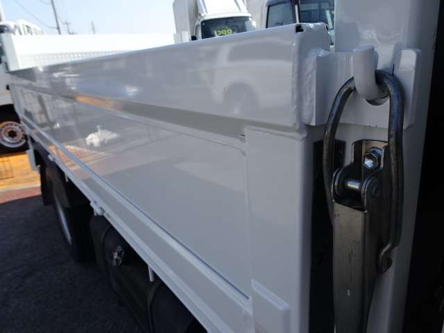 U00047668816_85_002.jpg