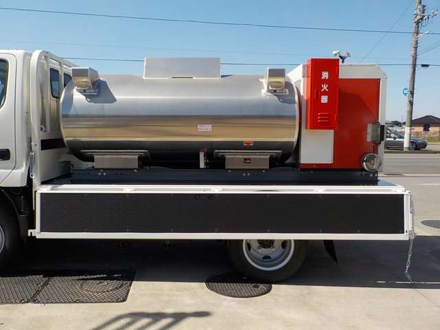 U00045064153_10_001.jpg