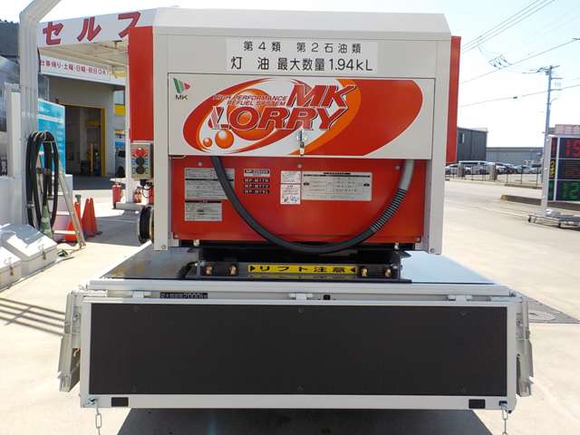 U00045064153_11_001.jpg