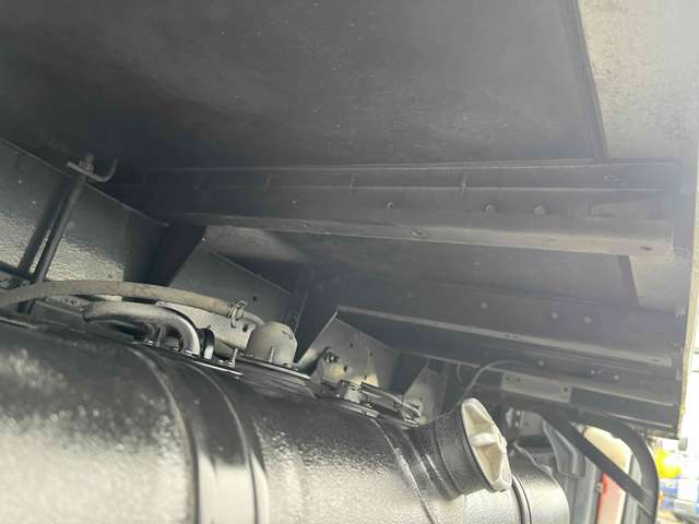 U00047170254_43_001.jpg