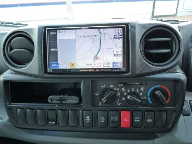 U00044669105_47_001.jpg