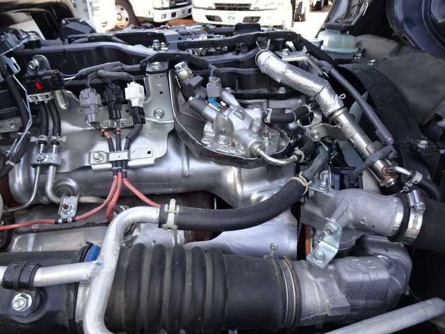 U00048224917_72_001.jpg