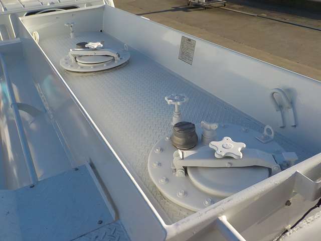 U00047668827_8_001.jpg
