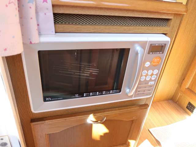 U00048338273_31_001.jpg
