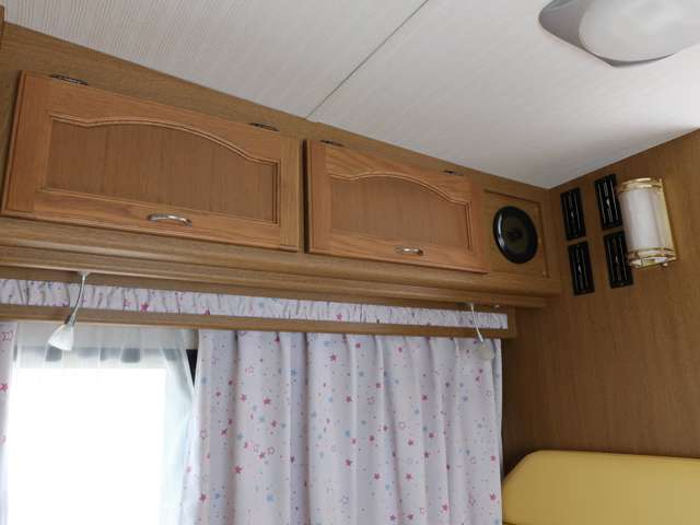 U00048338273_9_001.jpg