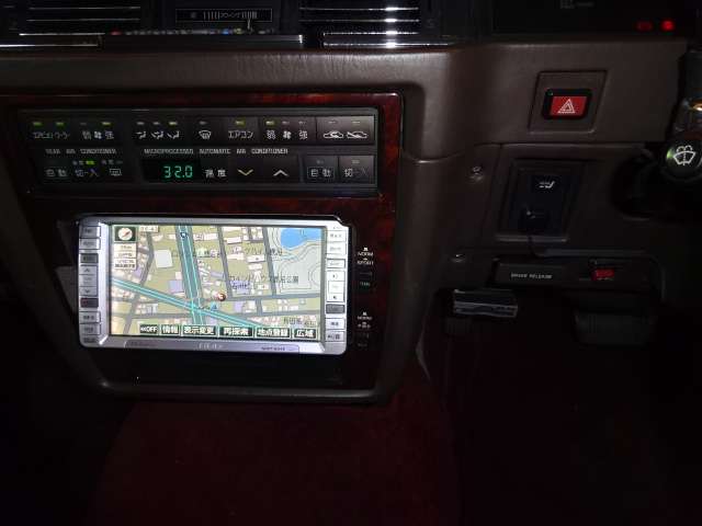 U00045062196_17_001.jpg