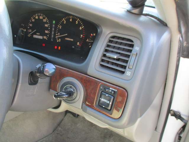 U00047443931_35_002.jpg