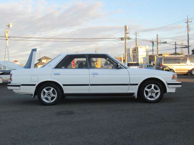 U00047066991_7_001.jpg