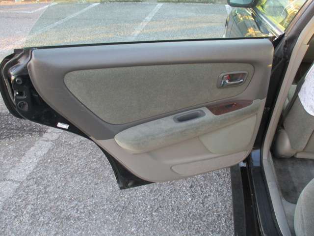 U00047302911_45_002.jpg