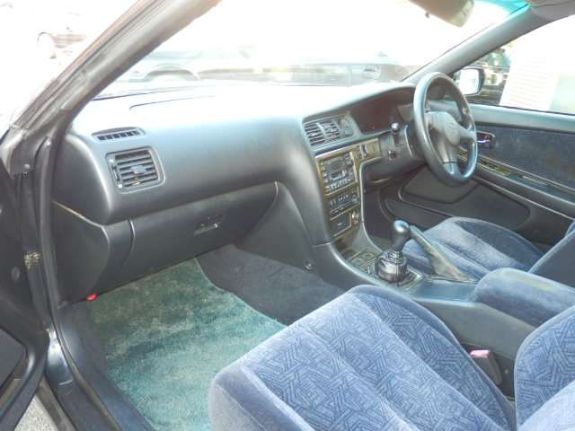 U00047008048_16_001.jpg