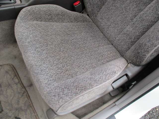 U00045220546_49_003.jpg