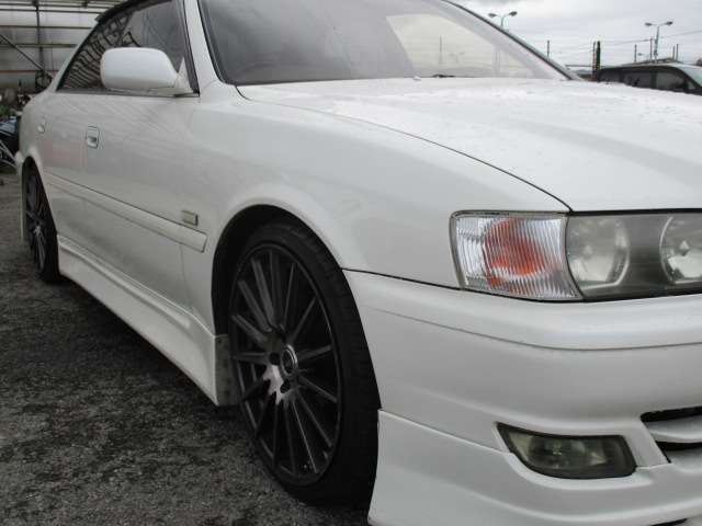 U00045220546_9_002.jpg