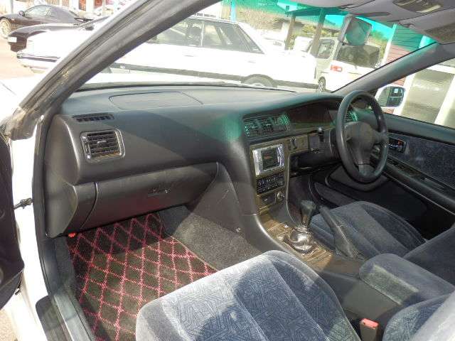 U00045063584_15_001.jpg