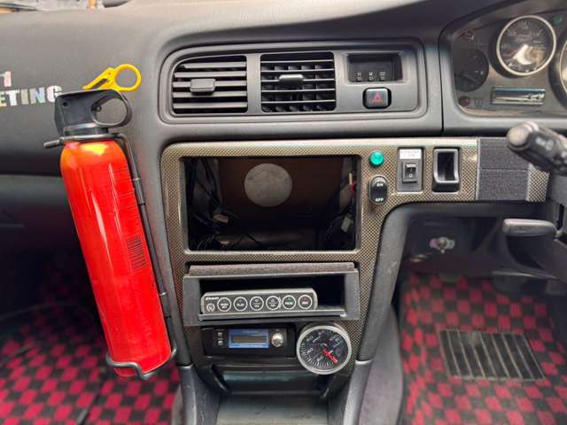 U00048239319_67_002.jpg
