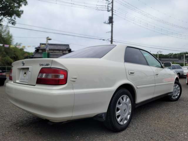 U00045242805_2_002.jpg