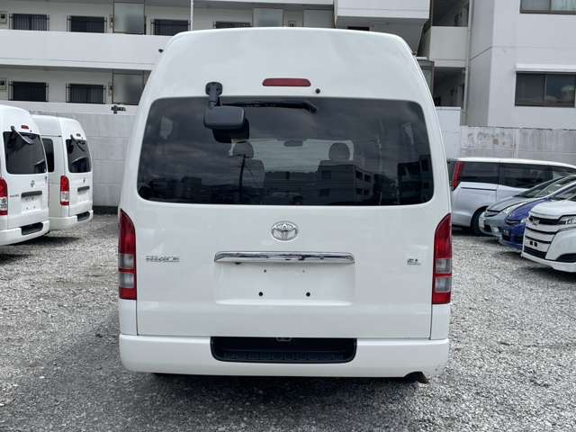 UZ0048363933_9_002.jpg