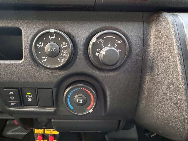 U00048470218_30_001.jpg