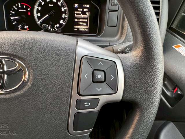 U00048470218_36_001.jpg