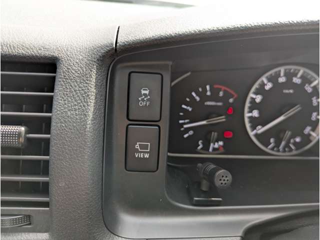 U00048135130_68_002.jpg