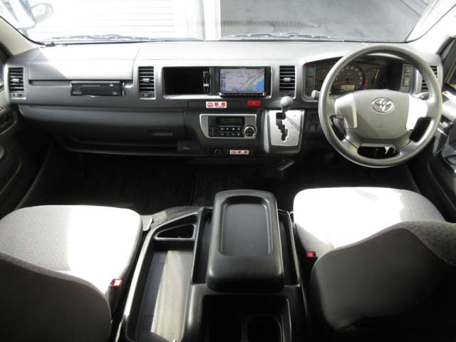 U00048003129_15_001.jpg