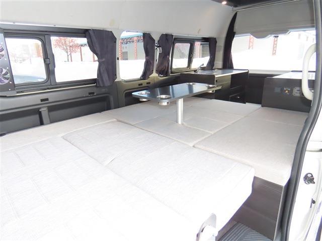 UJ0048091742_47_002.jpg