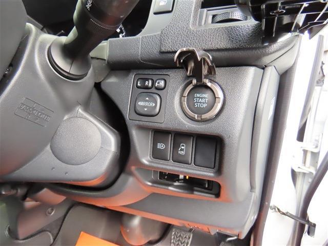 UJ0048091742_78_002.jpg