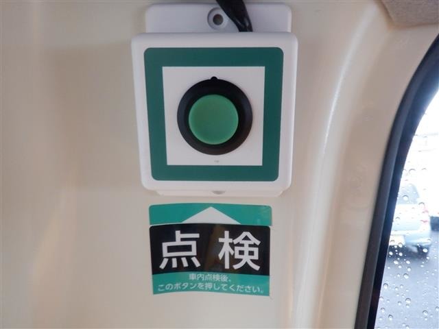 U00048430374_10_001.jpg
