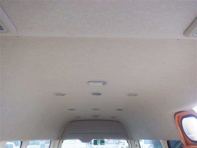 U00048430374_12_001.jpg