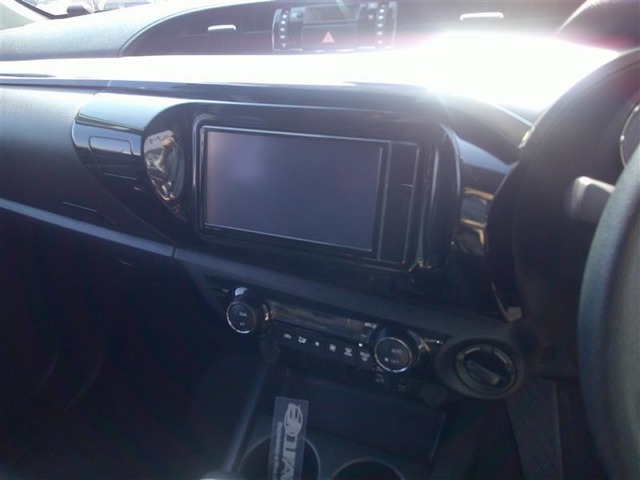 U00048166945_10_002.jpg