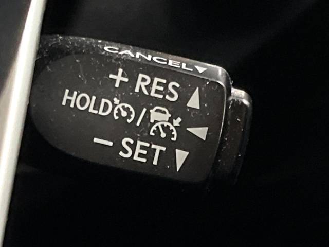 UZ0048369966_6_001.jpg