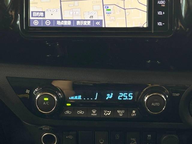 UZ0048293770_51_001.jpg