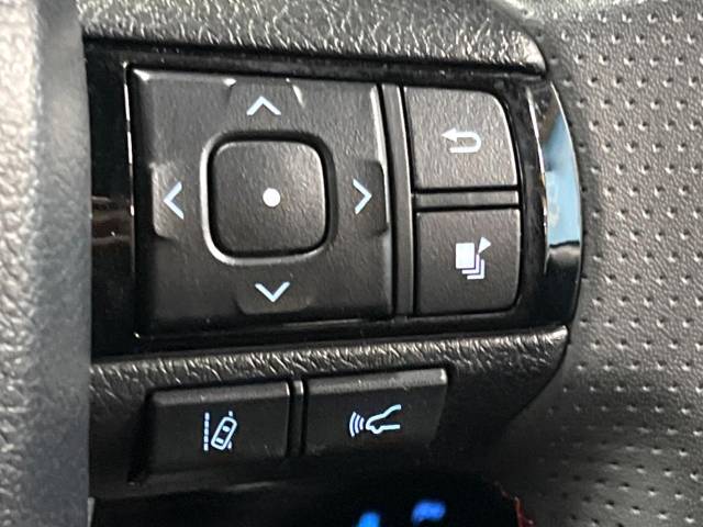 UZ0048350222_53_001.jpg