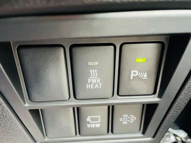U00048526838_57_002.jpg