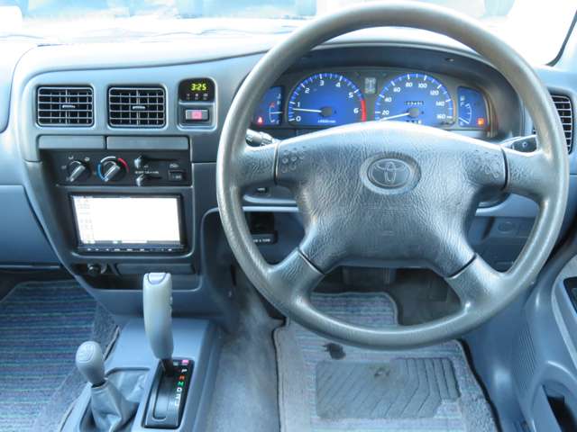U00047054352_30_005.jpg