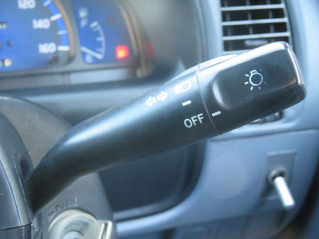 U00047054352_33_005.jpg