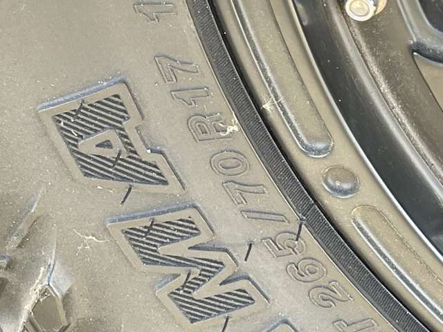 U00047843575_82_001.jpg