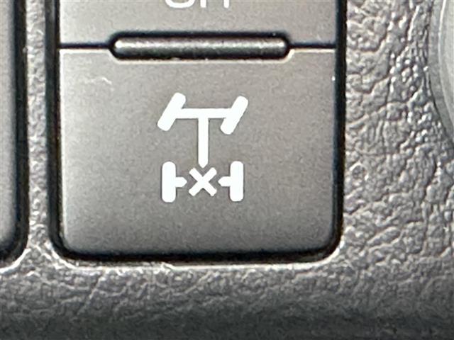 UZ0048422181_10_002.jpg
