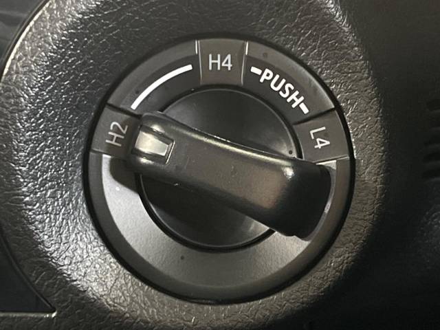 UZ0048496586_43_001.jpg