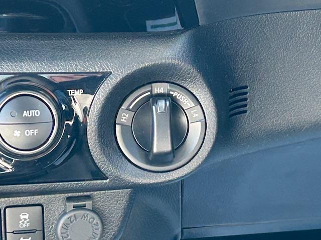 UZ0048120026_10_002.jpg