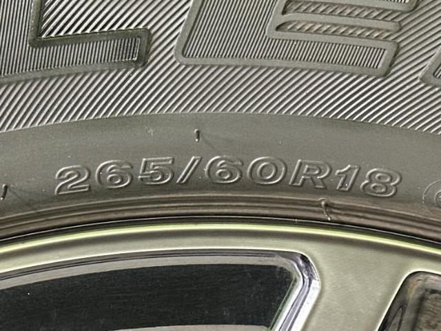 UZ0048276621_58_001.jpg