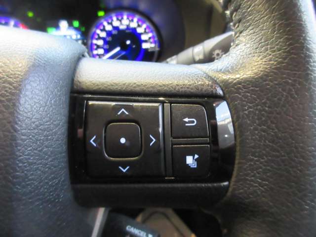 U00048135226_11_003.jpg