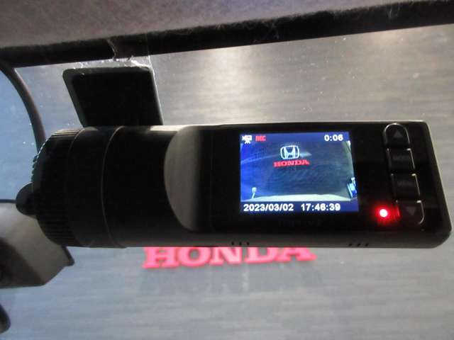 U00048135226_15_003.jpg